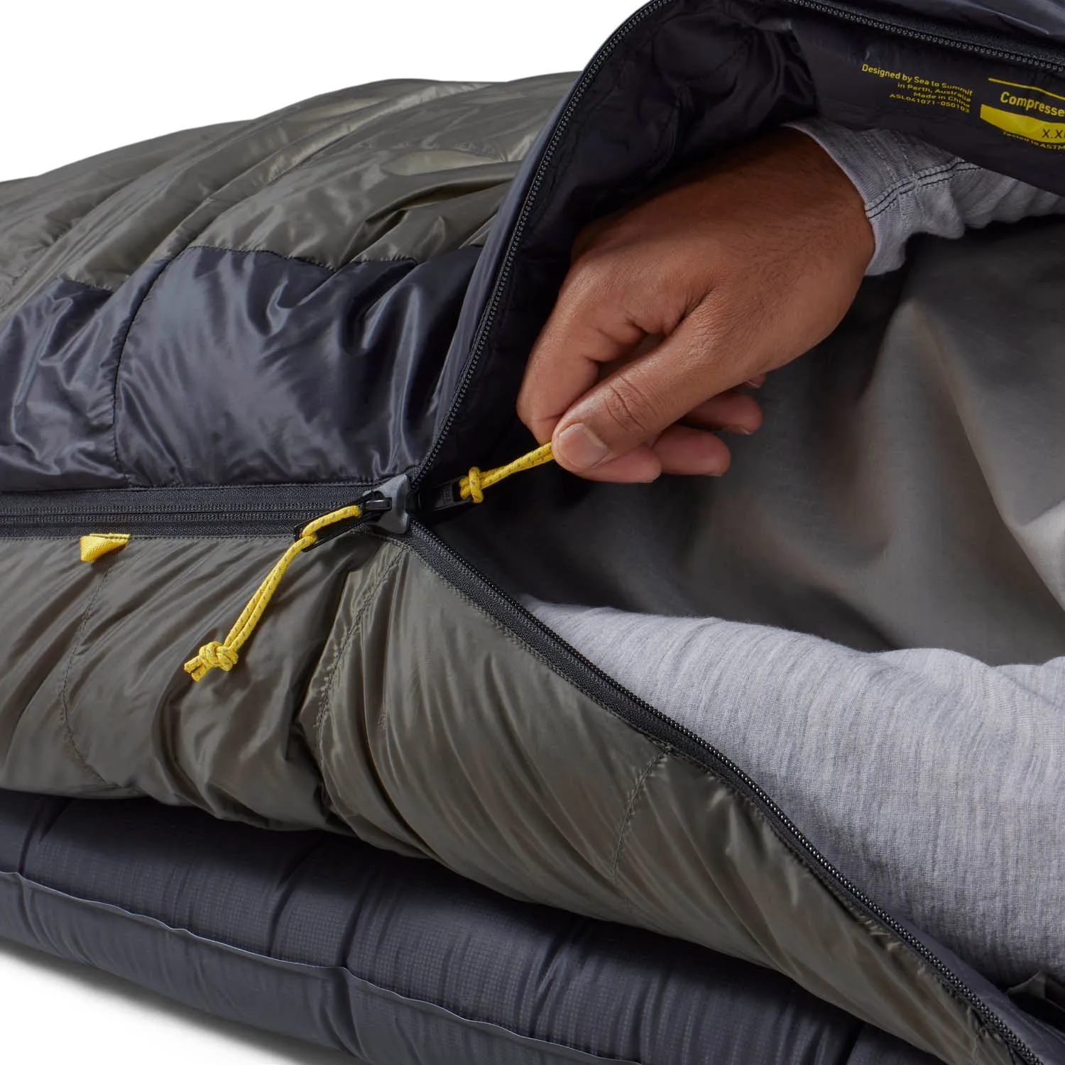 Spark Pro Down Sleeping Bag (15°F & 30°F) (Like New)