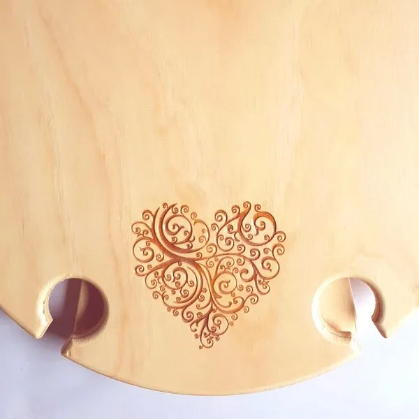 Summer Picnic Table - Heart